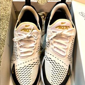 Nike Air Max 270